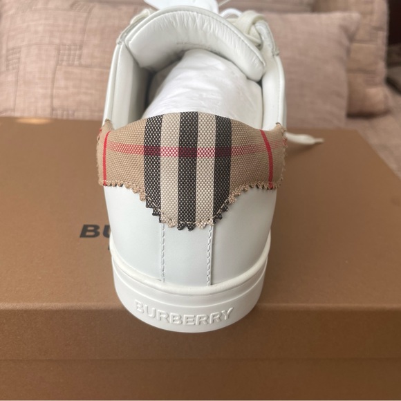 Burberry Checkered Sneakers Mens - Picture 6 of 11